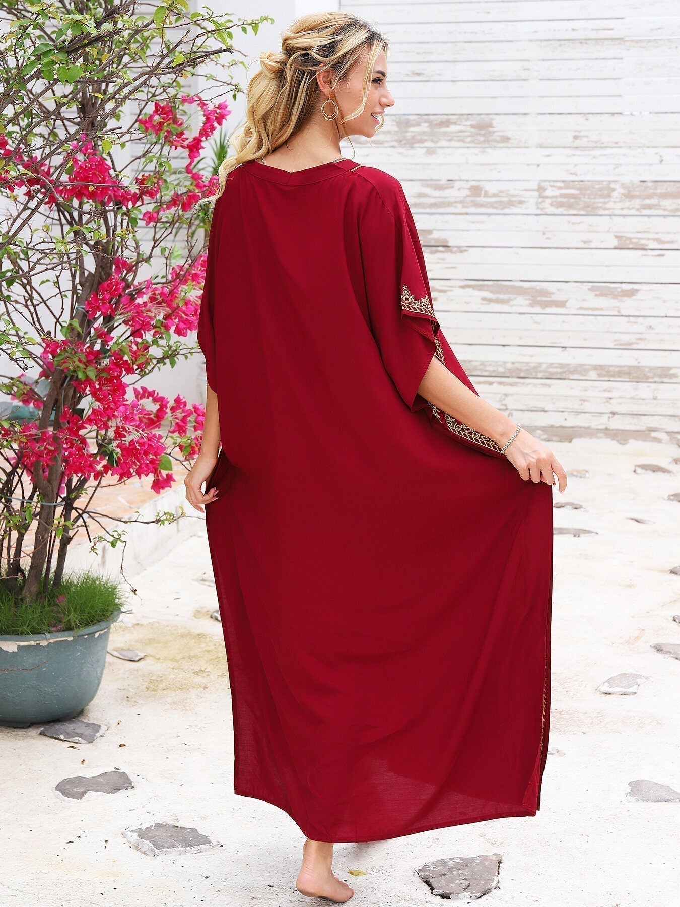Kaftan Bordado Tâmara Vinho™