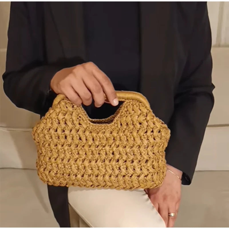 Bolsa clutch de palha natural