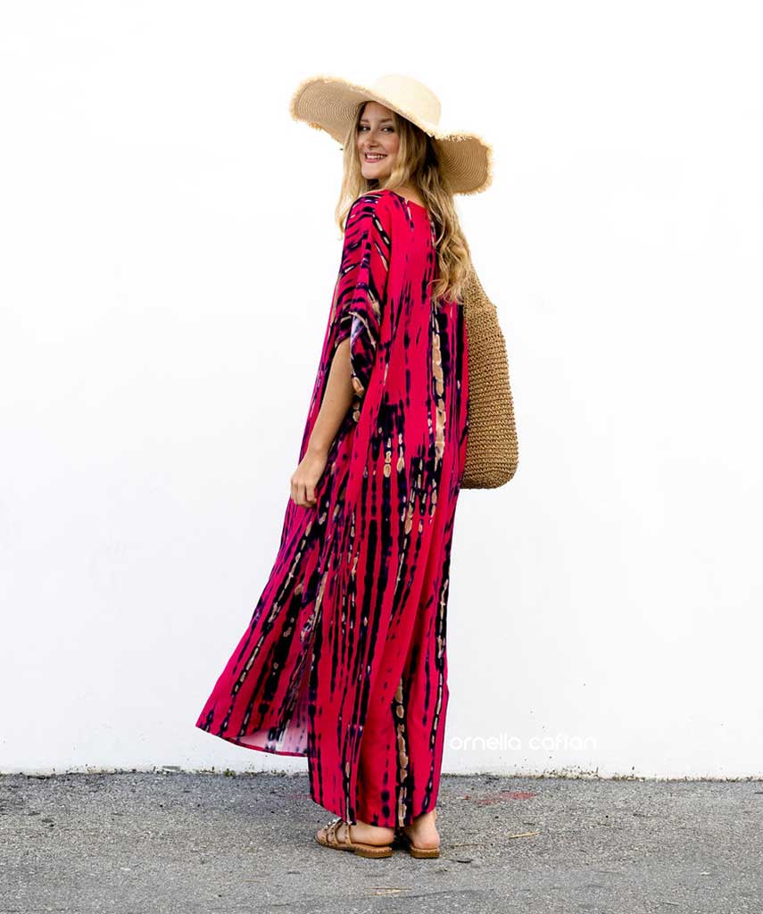 Kaftans Maví – Coral | Gata Raposa™