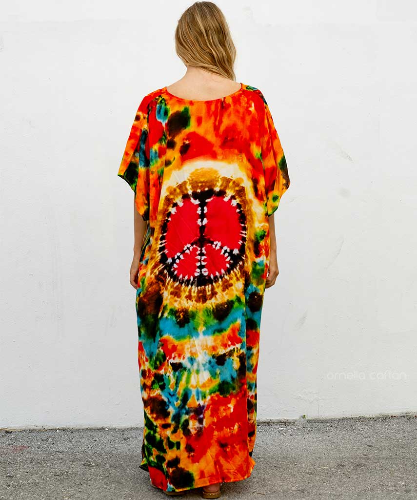 Kaftan Vibrações - Coral | Gata Raposa™