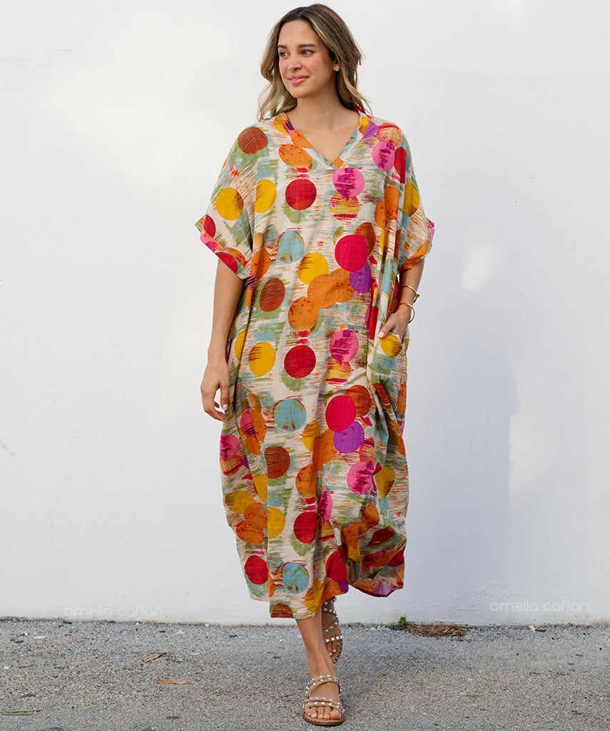 Kaftan Resort | Milos – Gata Raposa™