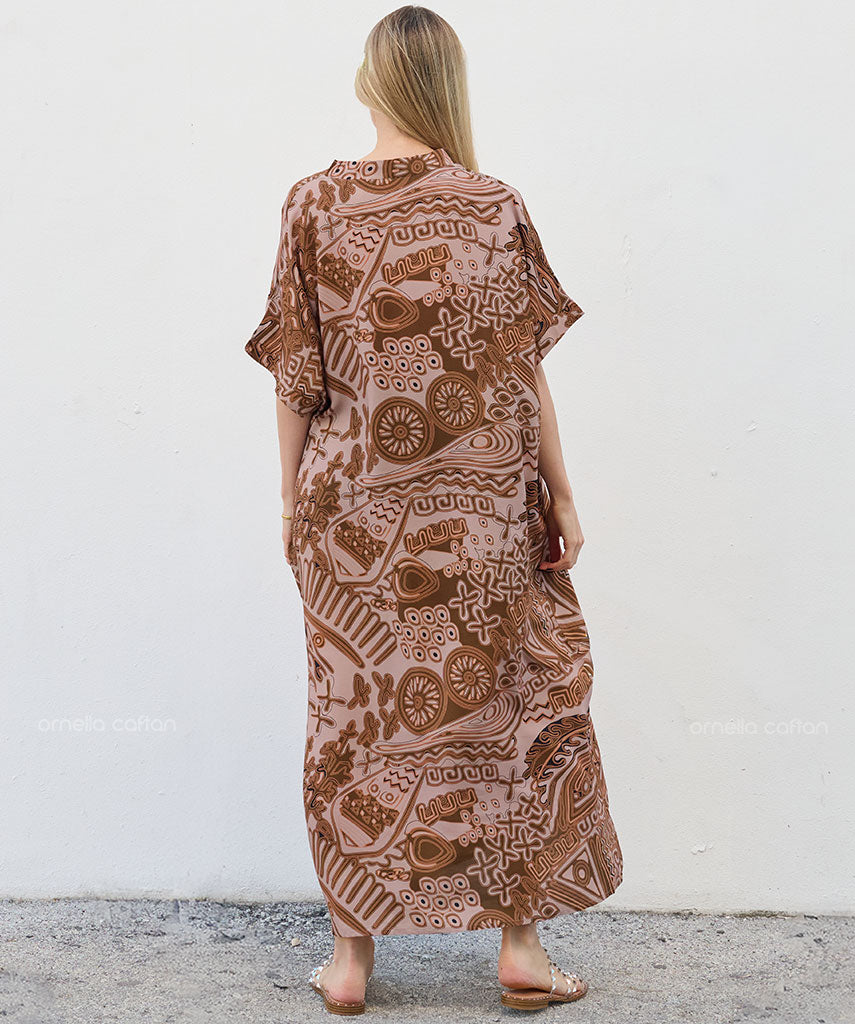 Kaftan Resort | Roma – Gata Raposa™