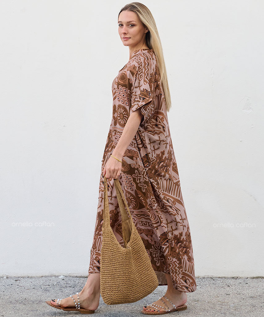 Kaftan Resort | Roma – Gata Raposa™