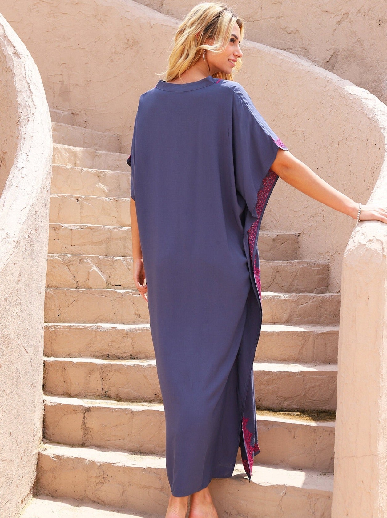 Kaftan Bordado Navy Azul  ™