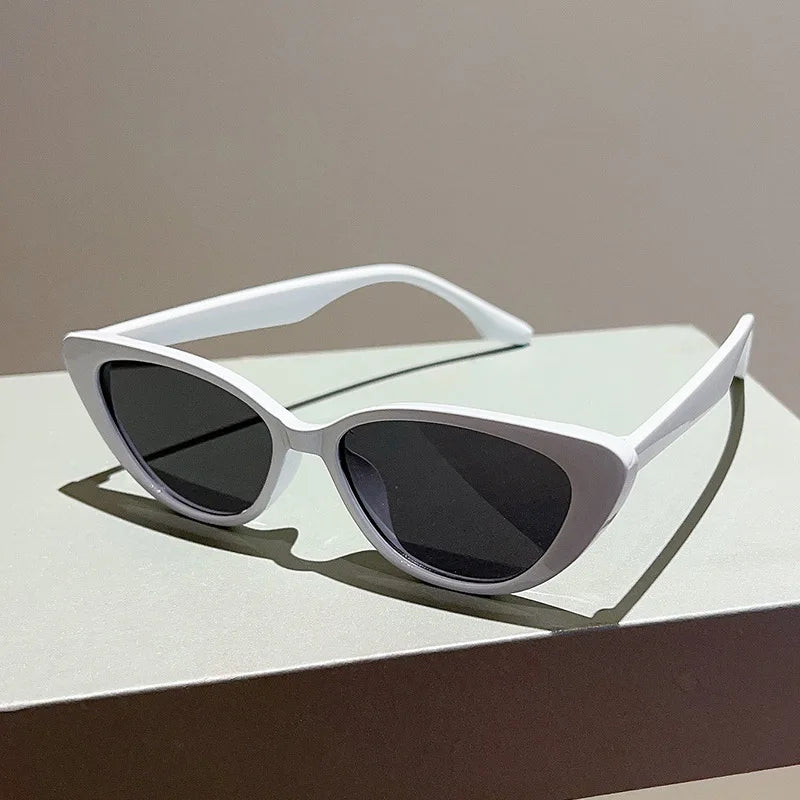 Óculos de Sol Feminino Siena — Elegância Fashion com Proteção Inteligente