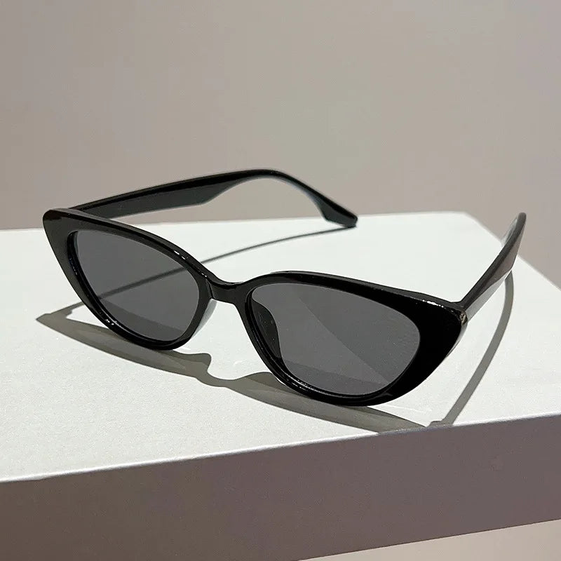 Óculos de Sol Feminino Siena — Elegância Fashion com Proteção Inteligente
